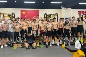 狂飙！天津男篮腹肌胸肌闪耀，封闭集训成果一触即发