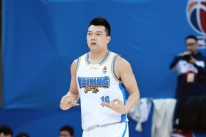 战报:张才仁续约首钢,C类3年合同