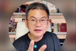 苏群评论：中国男篮徒劳无功 内外线严重脱节 缺乏核心且战术无亮点