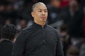 瓦格勒称赞泰伦·卢教练智慧真诚，给予他高度评价