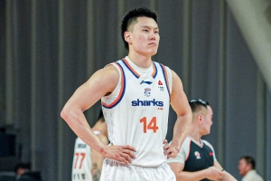 23分8板!李弘权领衔,上海男篮数据独步江湖