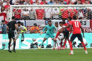 英格兰小组首胜！萨卡角球助攻，贝林厄姆得分，英格兰1-0领先巴拿马