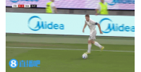 2-1!皇马狂揽高分,费伦茨瓦罗斯逆袭一球,数据战局紧张