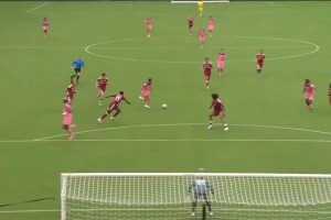 利物浦1-1遭扳平！桑德兰中场勒菲左脚远射世界波破门！